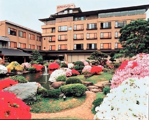 ホテルサンバレー伊豆長岡 本館 伊豆の国市 エクステリア 写真